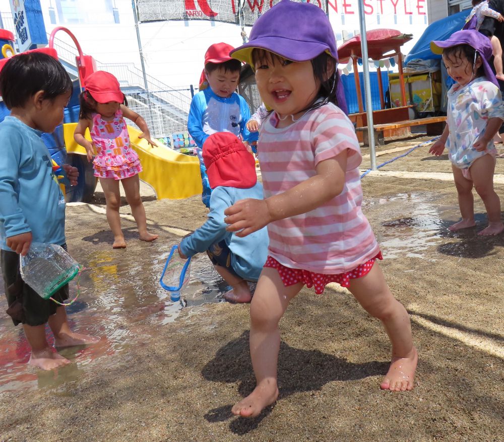 お水が出てきた！！
　　にげろ～😆