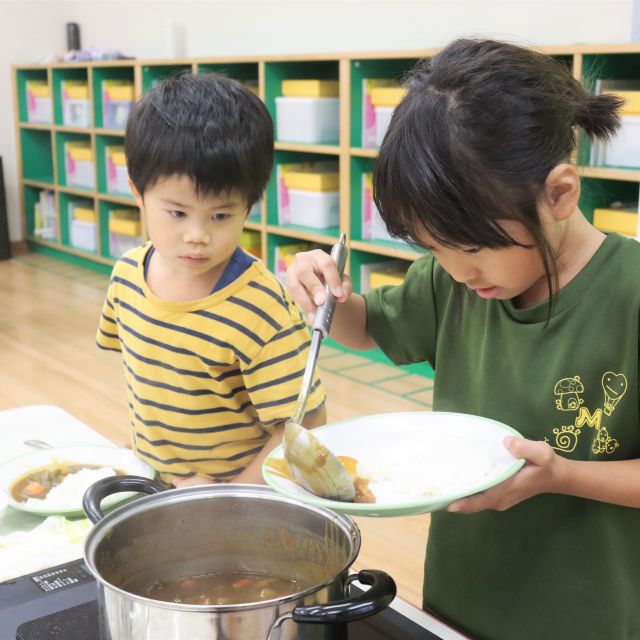 ＊　５歳児　園に泊まろう！　【夜ご飯①】　＊