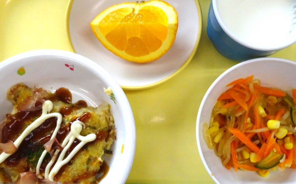 豆腐お好み焼き

春雨の酢の物

オレンジ

牛乳