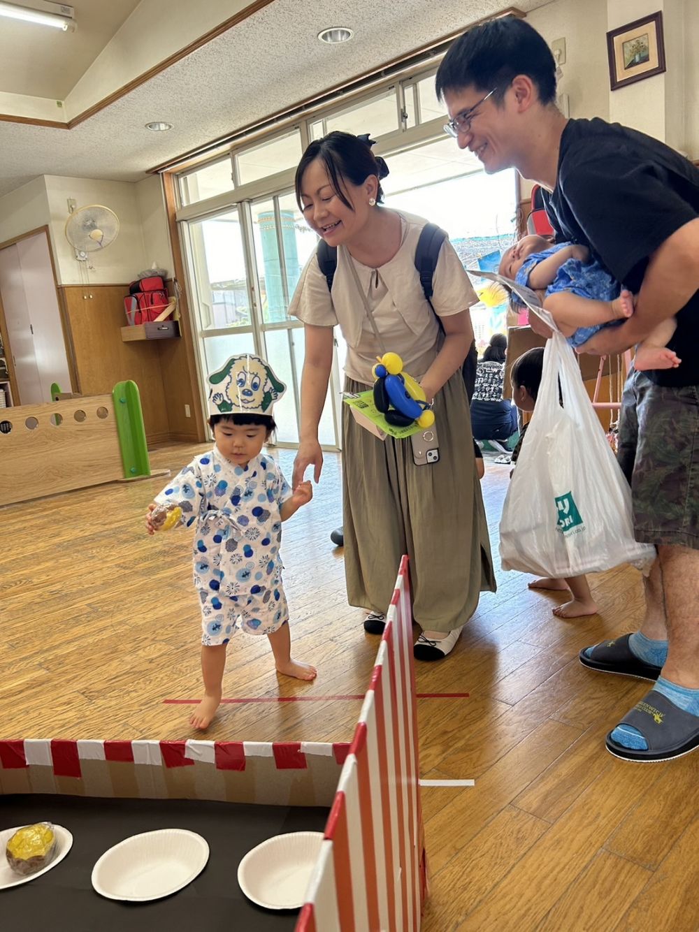 たこ焼きボール投げコーナー

お母さんと一緒がいいね！