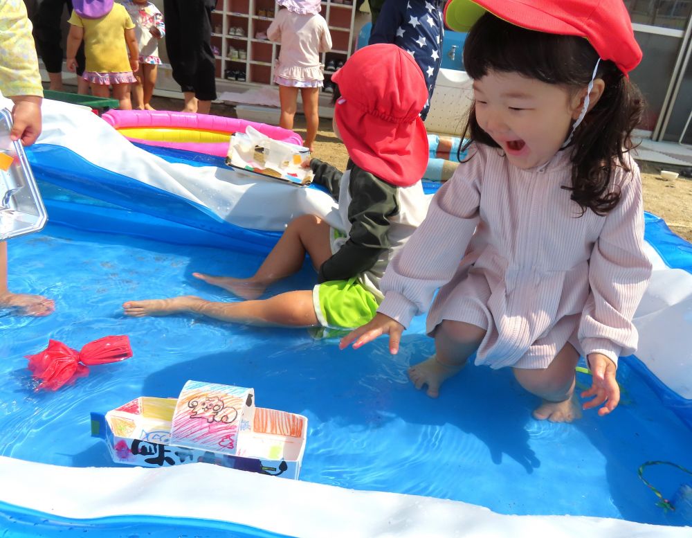 ノーテレビデーで
お家の人と一緒に作ったふね🚢

🐻「うかんだ、うかんだ✨」