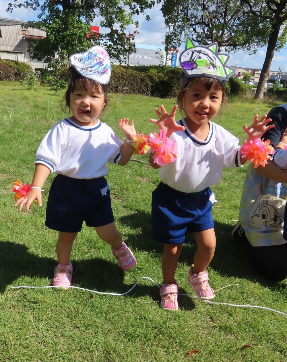 プログラム７．踊
　　　「ハロー！ちびっこモンスター」

♪今日もごきげん　げん元気♪