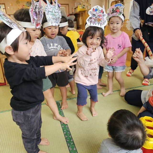 ベッチャーごっこ  　～2歳児 　クマ組～