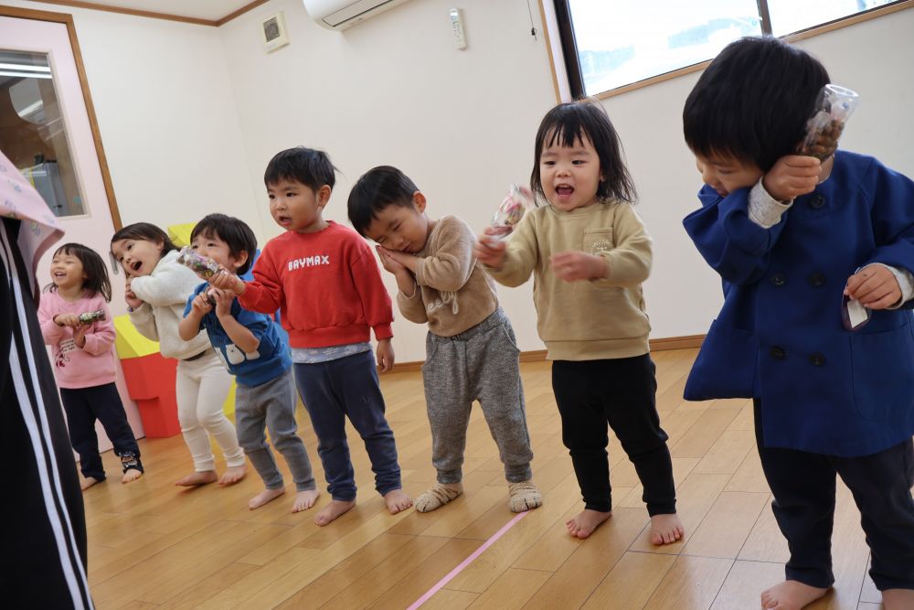 体全身で楽しさを表現するほど♡
オリジナルマラカスは
今後も大活躍しそうです♡
