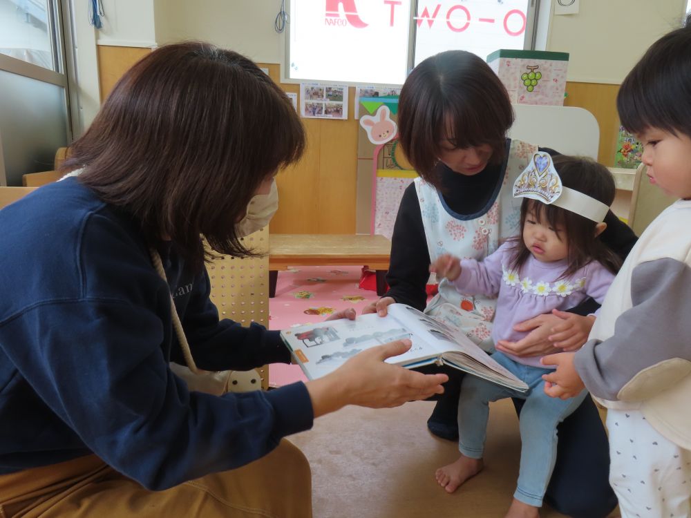 ”どれがすき？”ってお母さんに聞かれちゃった💗
　　わたしは、これ♪