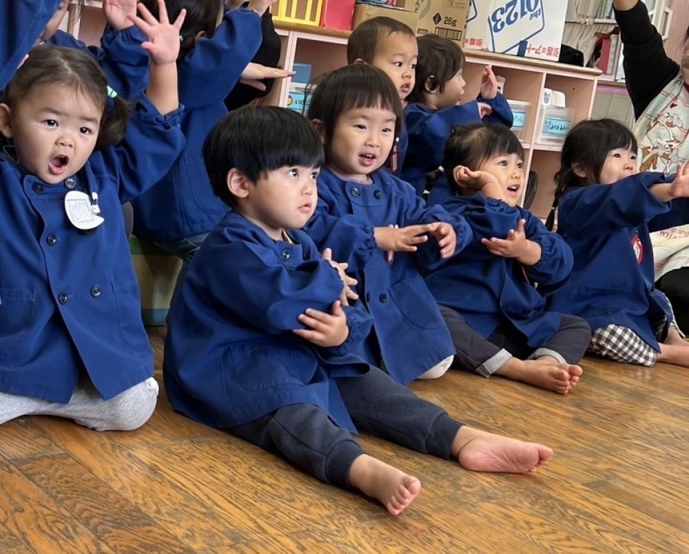 日曜日は発表会！
ドキドキ♡ワクワク♡

お歌🎶
みのむし宇宙人
おもちゃのチャチャチャ

とっても可愛いのでお楽しみに♡