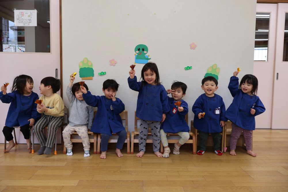 みんなが手伝ってくれて部屋はすっきり☆
みんなの気持ちもすっきりニコニコ笑顔

来年も元気にいっぱい遊ぶぞー！！