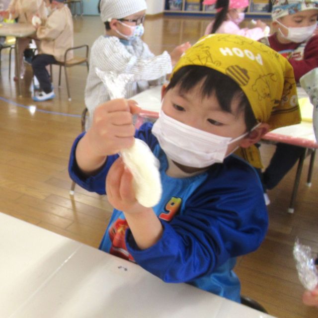 ＊　3歳児　クッキング①　（ゆめはうす認定こども園）　＊
