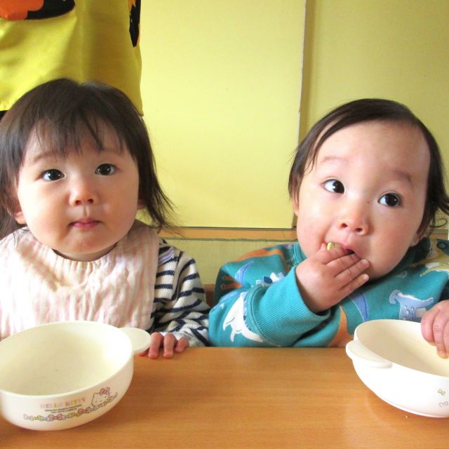 ＊　たのしく　おいしく　(ゆめはうす認定こども園)　＊