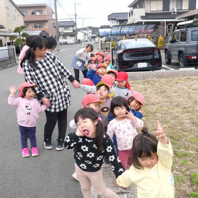 ＊　3歳児　春散歩　＊