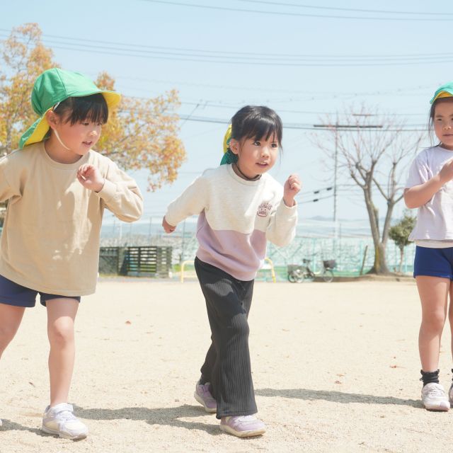 ＊　２・５歳児　散歩②　＊