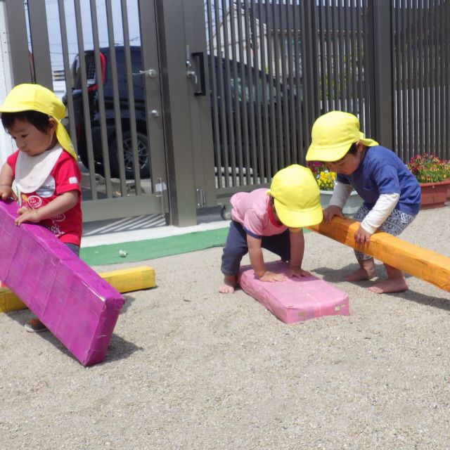 ＊　１歳児　自由に！　＊