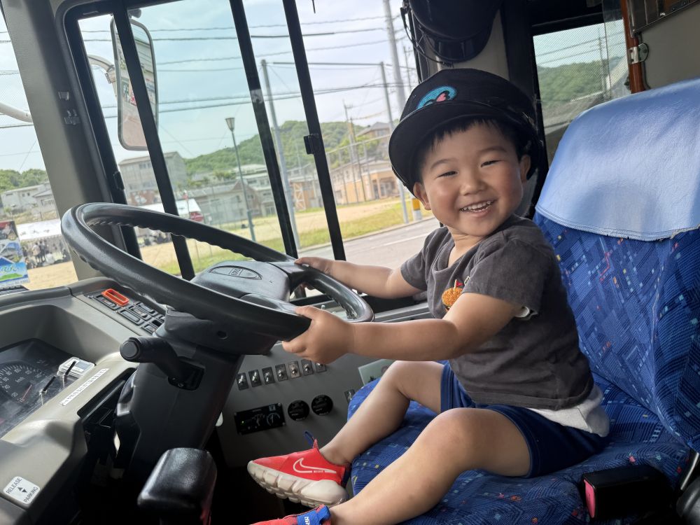運転手さんになったよ🚎
かっこいいでしょ?♡