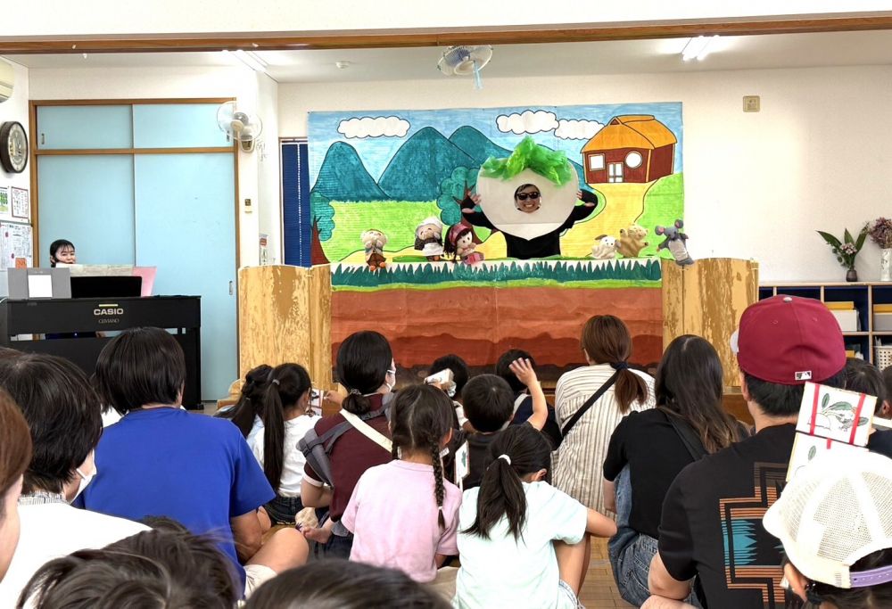 【人形劇】 おおきなかぶ
毎年作り替えられる 手作り人形
沢山の 拍子ありがとうございます♡