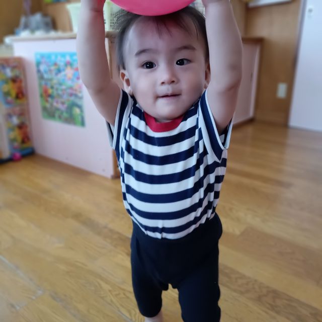 お部屋遊び　～0歳児　ウサギ組～