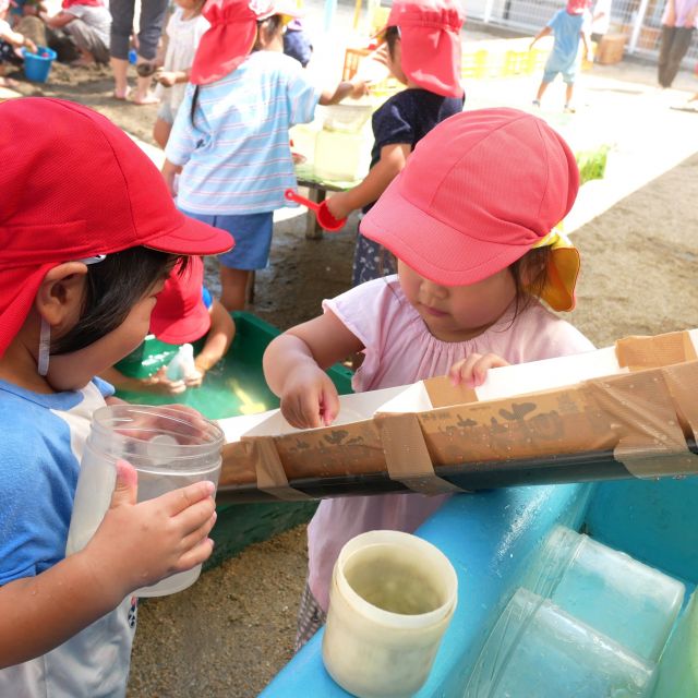 ＊　３歳児　トイを使って　＊