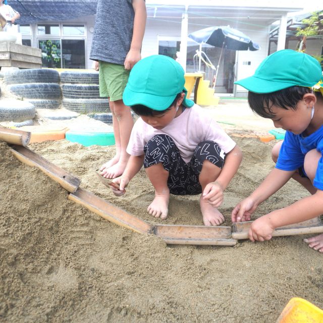 ＊　５歳児　砂場②　＊