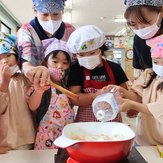 お泊まり保育　～クッキング④〜　＊５歳児＊