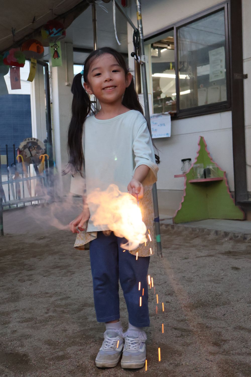 「うわー!!ついた♡」
分かっていてもちょっとビックリ
少し怖かったけど最後は一人でつけることに成功♪