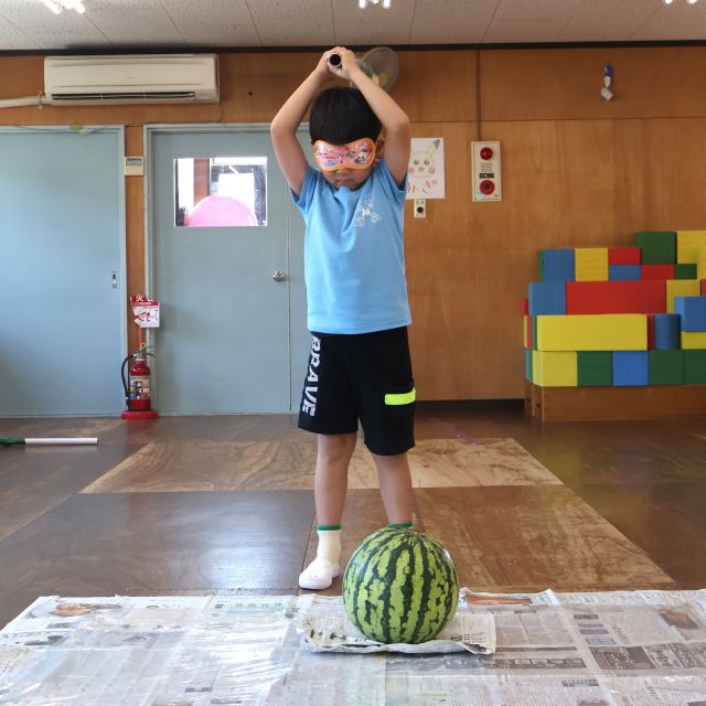 スイカ割り①　＊5歳児＊