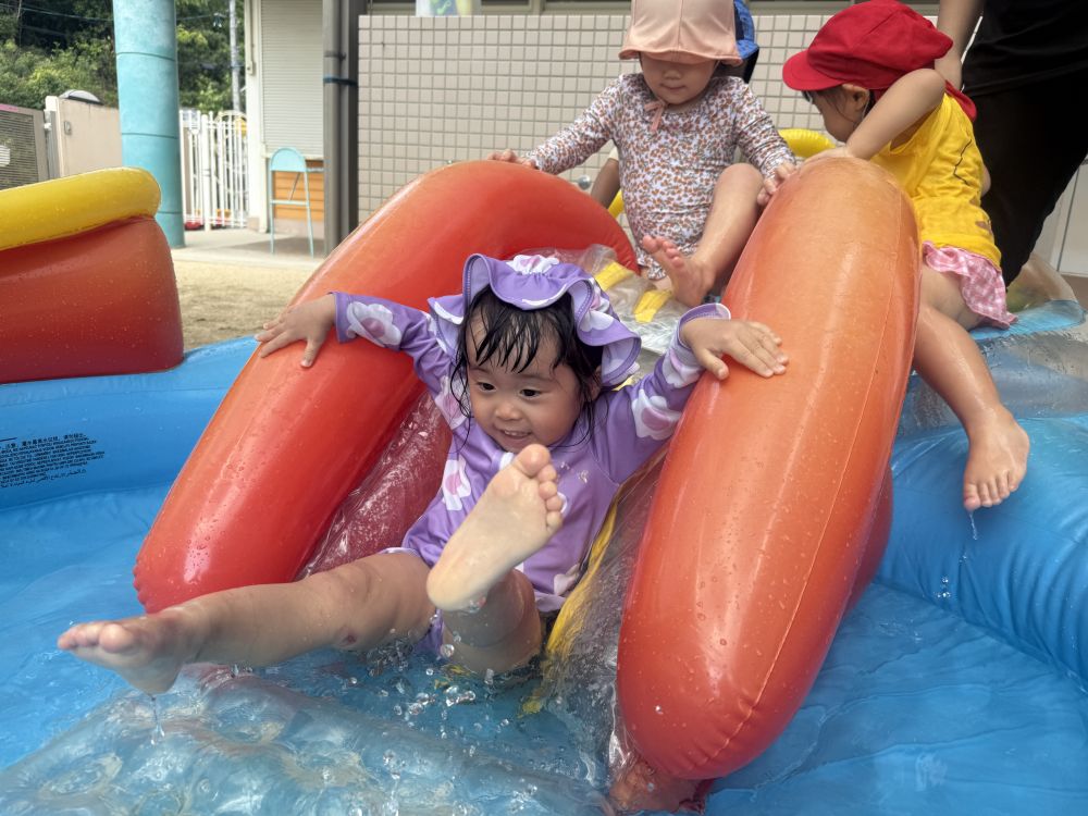 「ひゃー😆😆」と、Tちゃん♡
楽しそうな笑顔😆