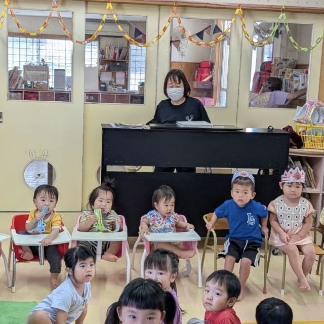 お誕生日会　〜8月生まれのお友達〜