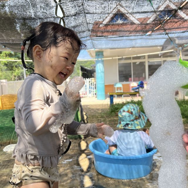 泡あそび　～１歳児　ヒヨコ組～