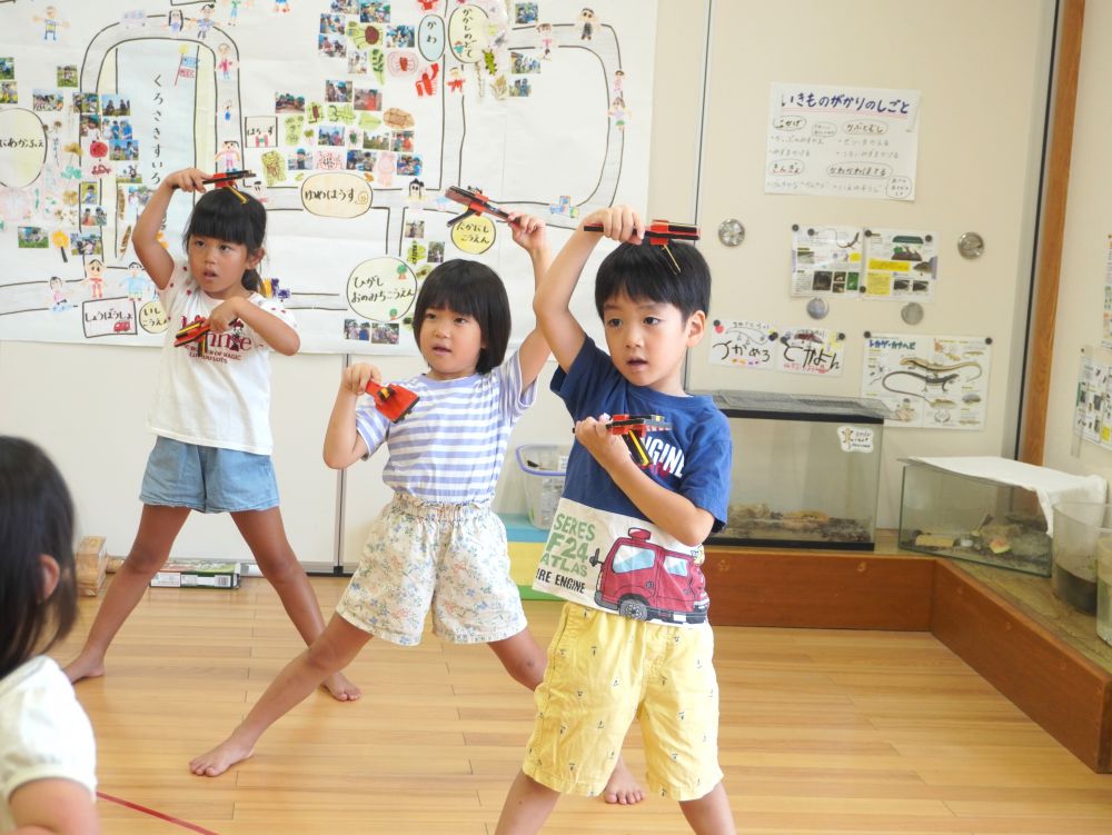 みんなの表情から
一人ひとりがどう踊りたいのか…伝わってきます♡
それほどやる気があって夢中になれるキリン組！頑張るぞ！