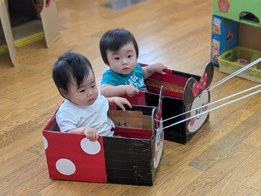 Gくんは、初めての乗り物に緊張している様子を見せていたけど、
何度か乗ると、手を叩いていました✨