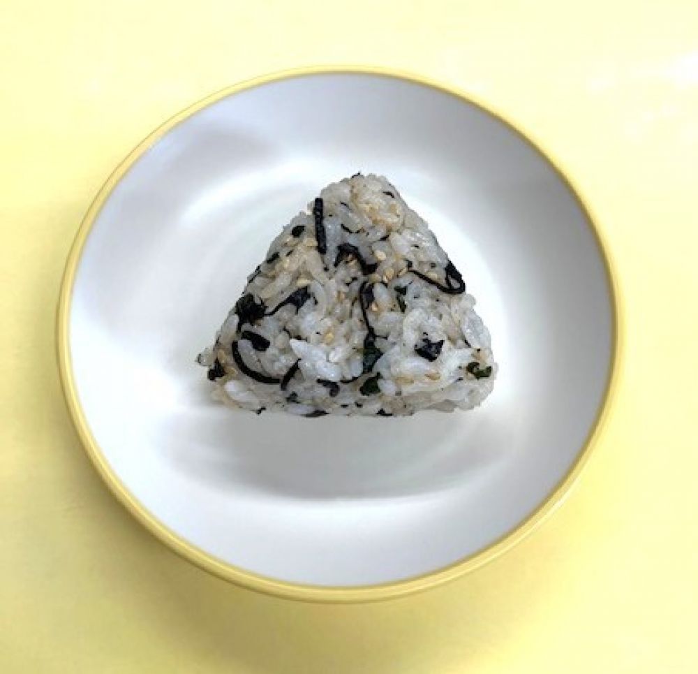 ワカメおにぎり