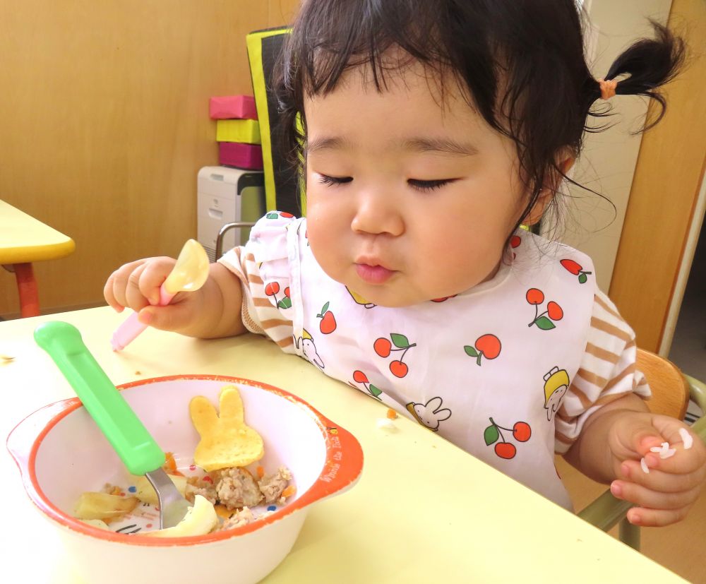 一年の中でお月様が一番きれいに見えるお月見の日🌝
給食にはお月様と同じ黄色にそまったうさぎさんが登場しました🐰