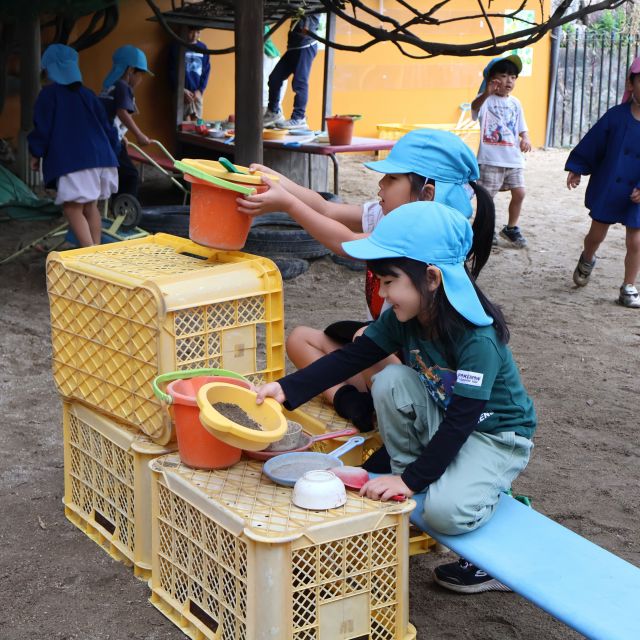 コンテナ遊び🎶　＊４歳児＊