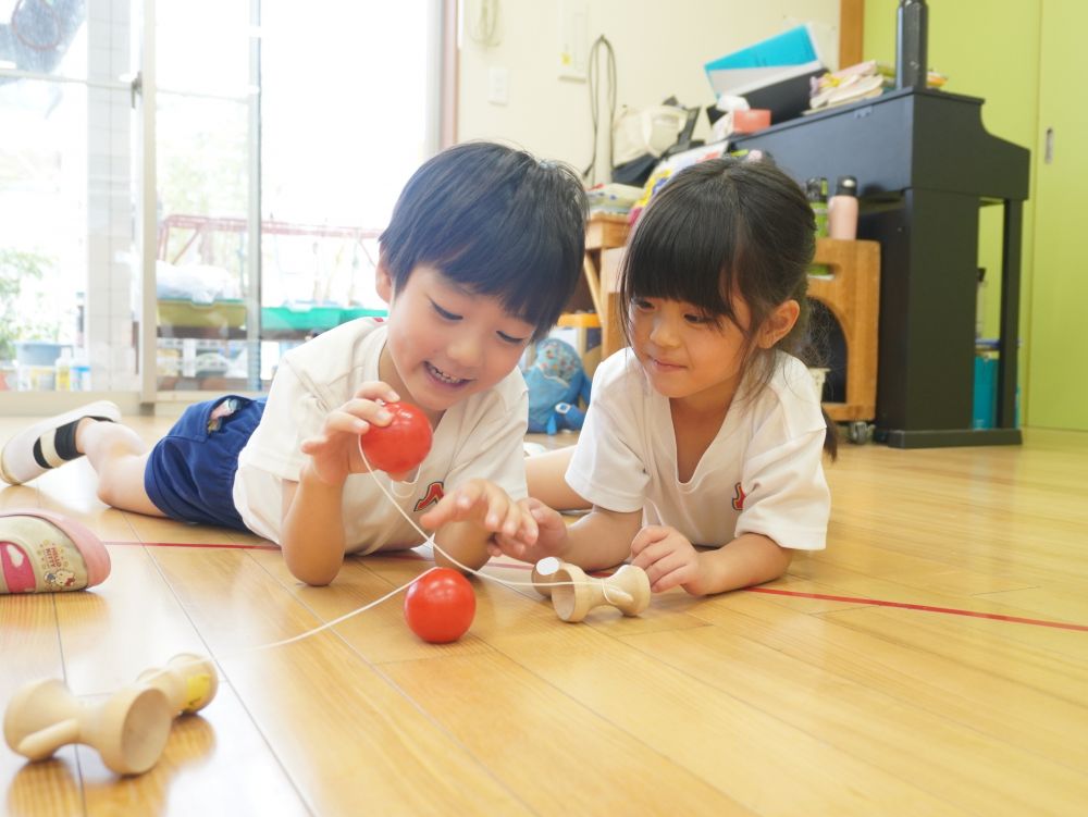 失敗してもできるまで挑戦!!
楽しみながらもやり抜く力がしっかり身に付きそうです♡