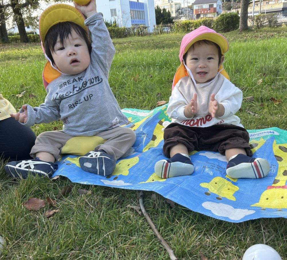 初めてのお弁当の日🍱
公園に行きました♪