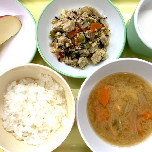 ＊　今日の献立　＊