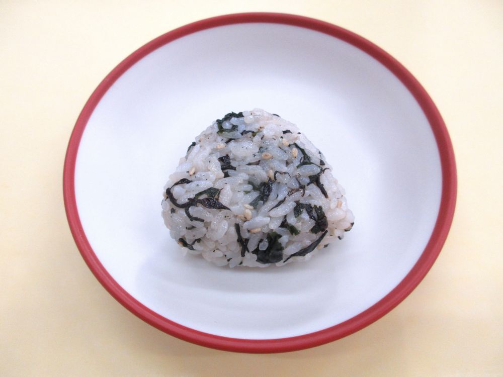 ひじきおにぎり