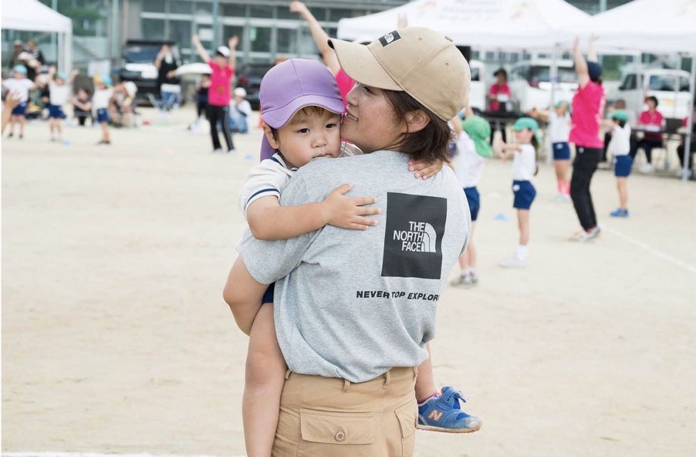｢最後までよく頑張ったね♥️｣ 
たくさん褒めてもらえたね😊

やっぱりお家の人の抱っこが1番🥇⭐️

