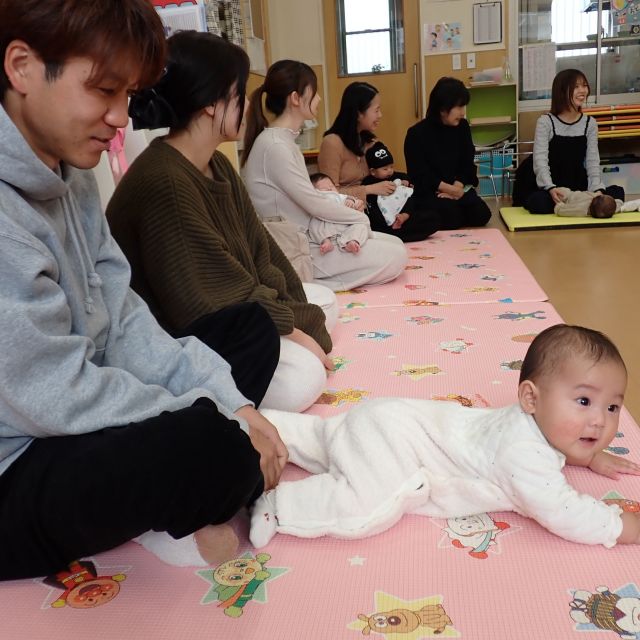 園庭開放　～ベビーマッサージ～