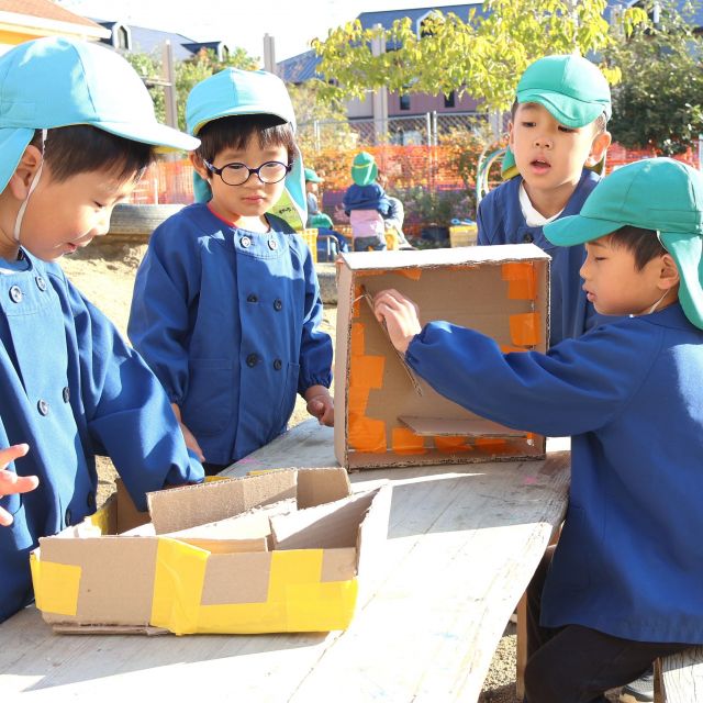 ＊　4・5歳児　秋の自然物を使って①　＊