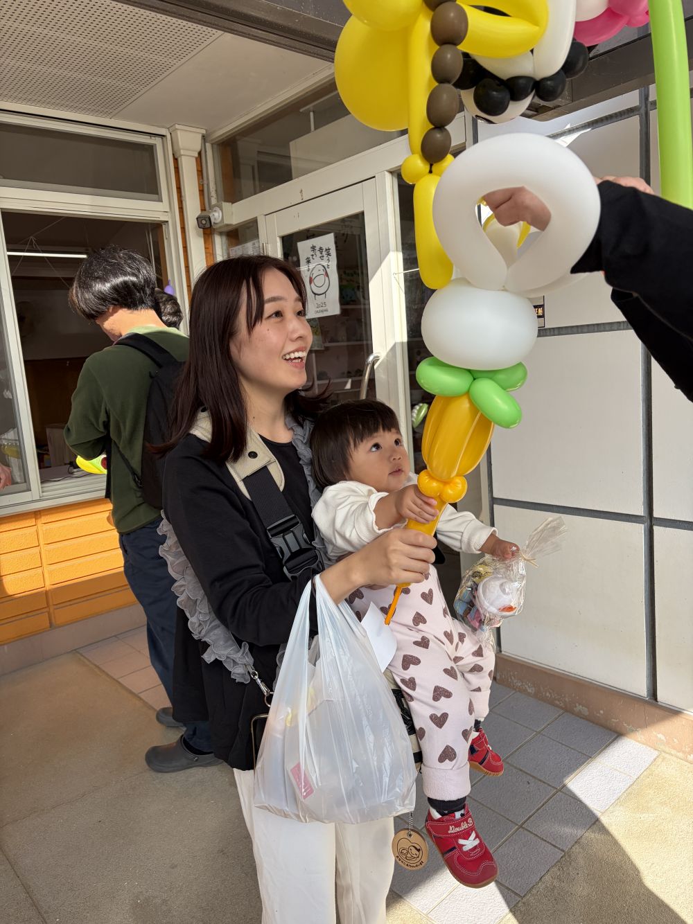 「どれにする？」
手を伸ばして自分で選びます。