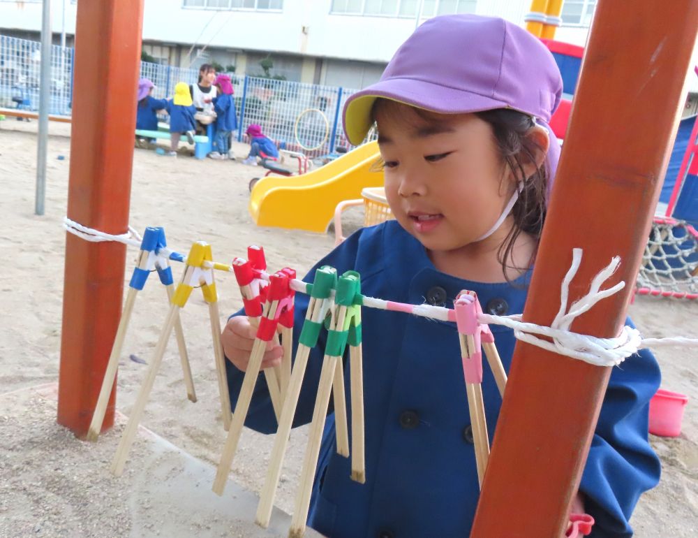 トングの片付けも楽しみながら・・・💗
