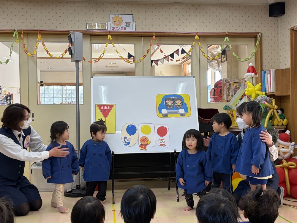 交通安全教室に参加したよ。

クイズにも挑戦！！
みんな正解でした！！