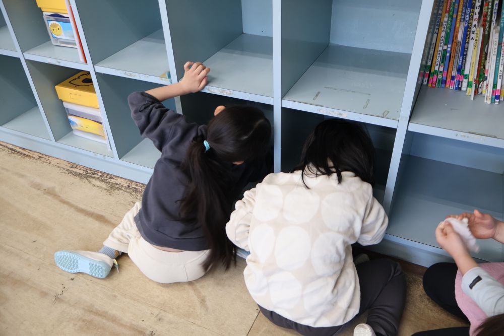 ボックスの中もきれいに✨
「上も拭いとかないと！」
「奥まで拭かないとだめだからね～！！」
友達同士で声を掛け合い、ピカピカに！

休みの友達のボックスも掃除する姿が♡
そんなさりげない気遣いに
心が温まります♡
