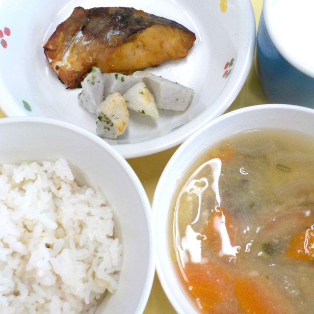 ＊　今日の献立　＊