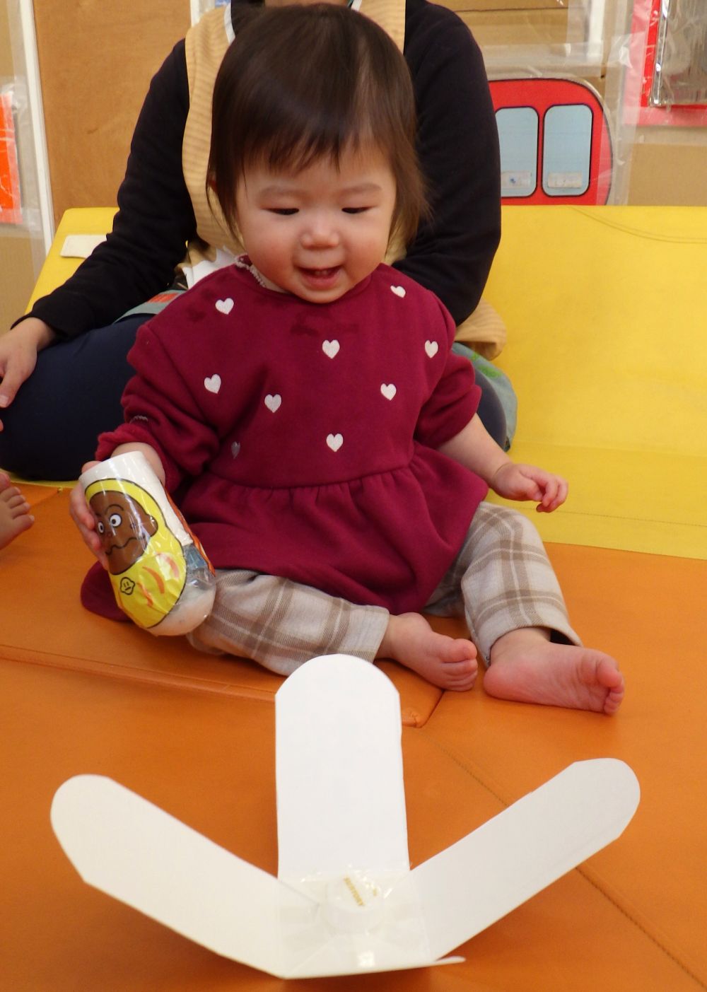 ”起き上がりだるま”
”こま回し”

遊んで楽しい
　見るのも楽しい♪