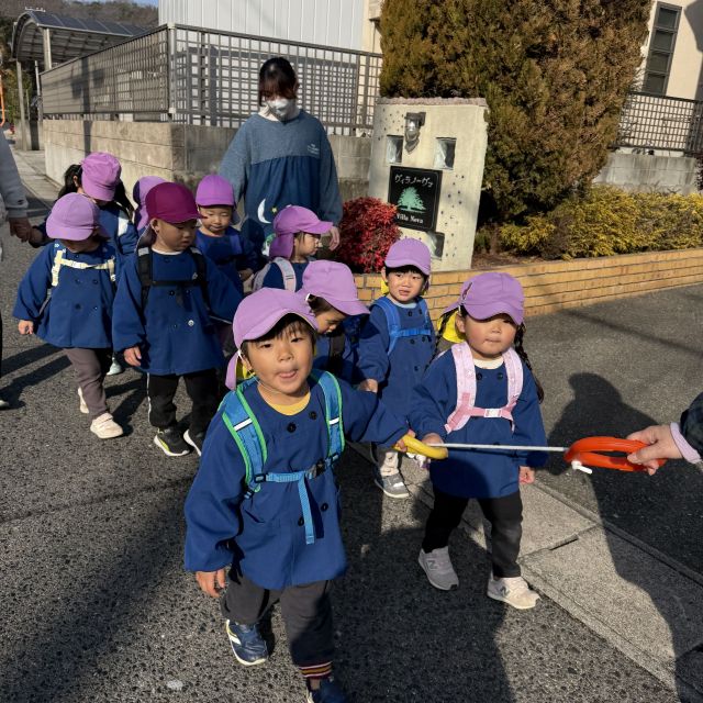 新しい公園へ！！ 　～2歳児　 クマ組～