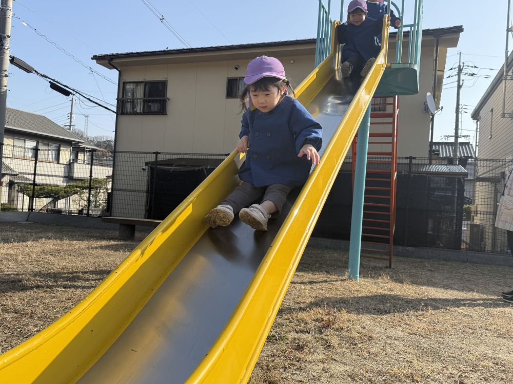 『滑り台』

保育園のザウルスより高いけど、
大丈夫かな？

みんな全然余裕でした✌️
