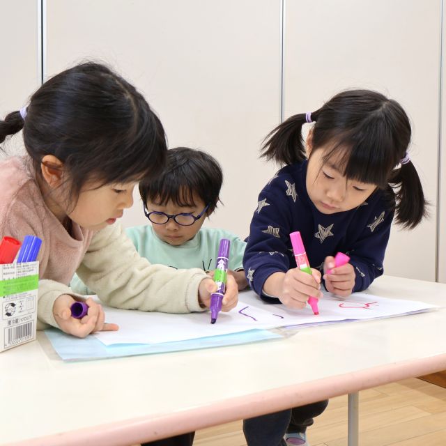 ＊　４歳児　やきりんごやさん①　＊