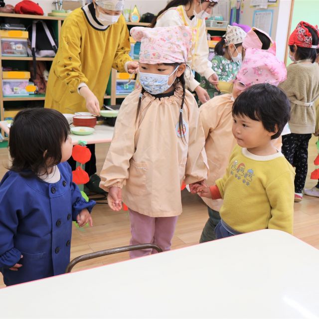 ＊　４歳児　やきりんごやさん②　＊
