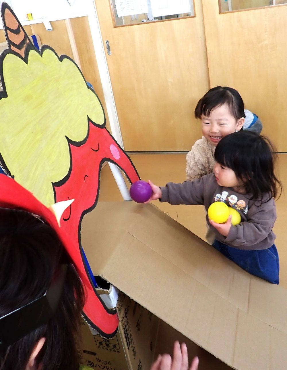 オニさんどうぞ💗
　やさしいね😊